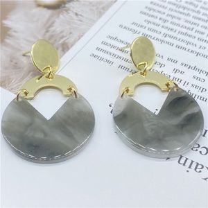 Beautiful Earrings in acrylic,